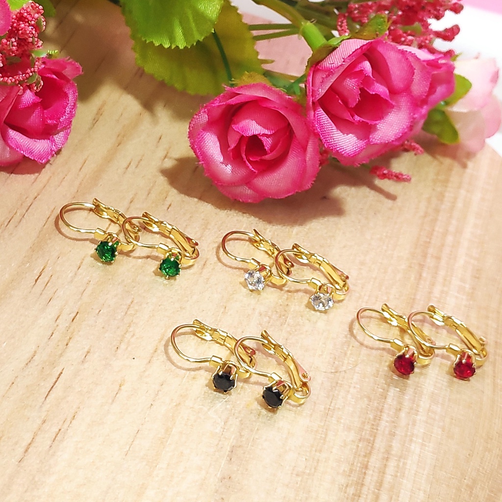 Fourfashion Anting Titanium Dewasa Deasy Warna Warni Kekinian untuk Wanita