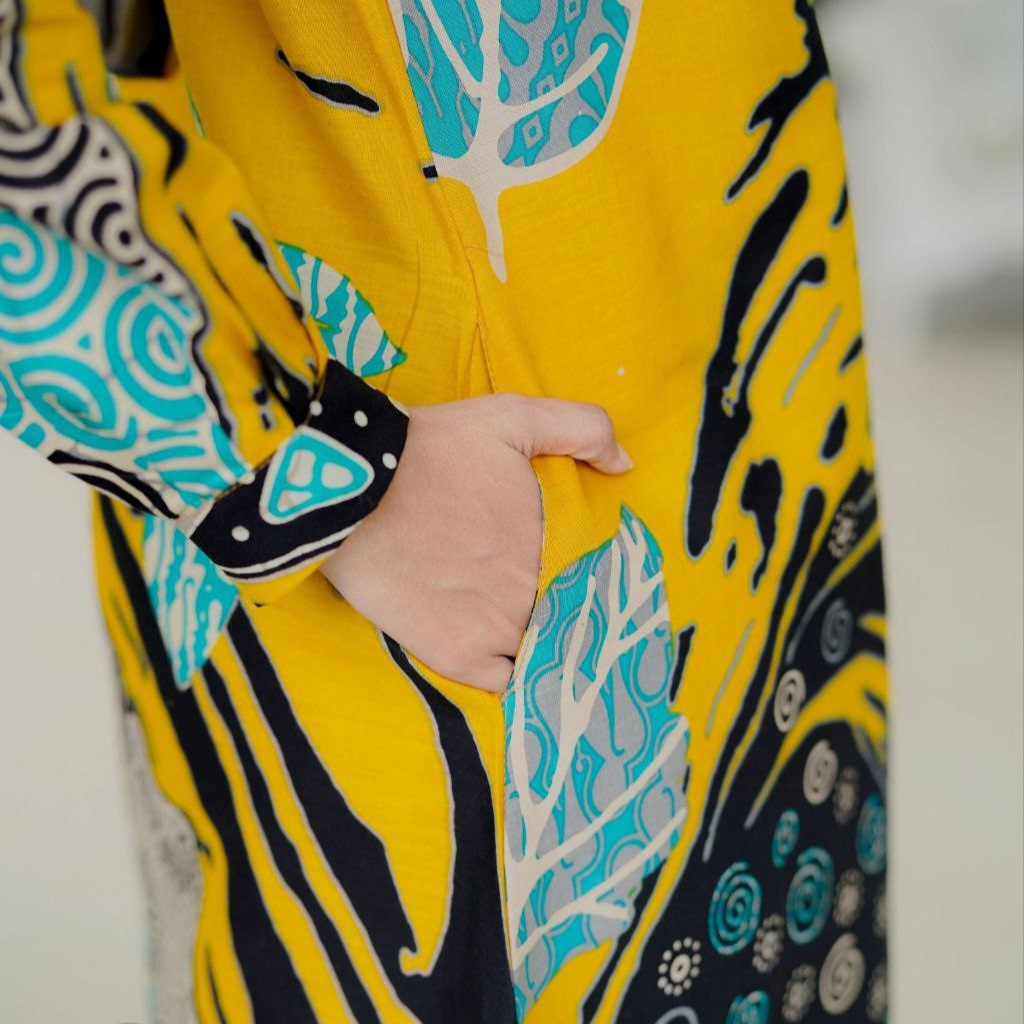 BATIK COUPLE MODERN MOTIF APRILIA KUNING KEMEJA &amp; TUNIK KANCING DEPAN BATIK ATASAN BATIK WANITA BATIK PRIA