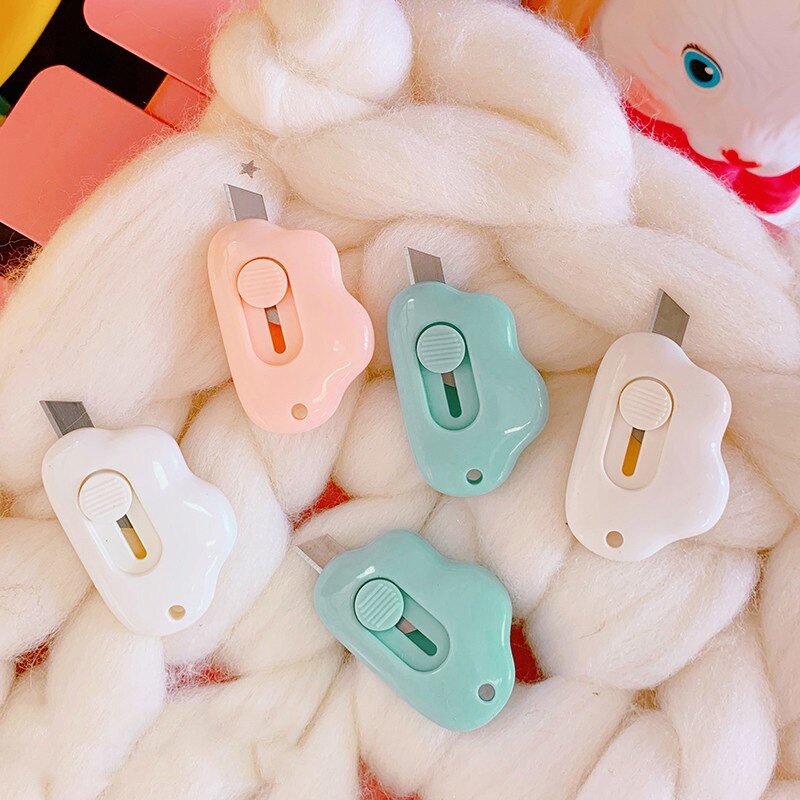 【GOGOMART】Pisau Cutter Mini Portable AWAN