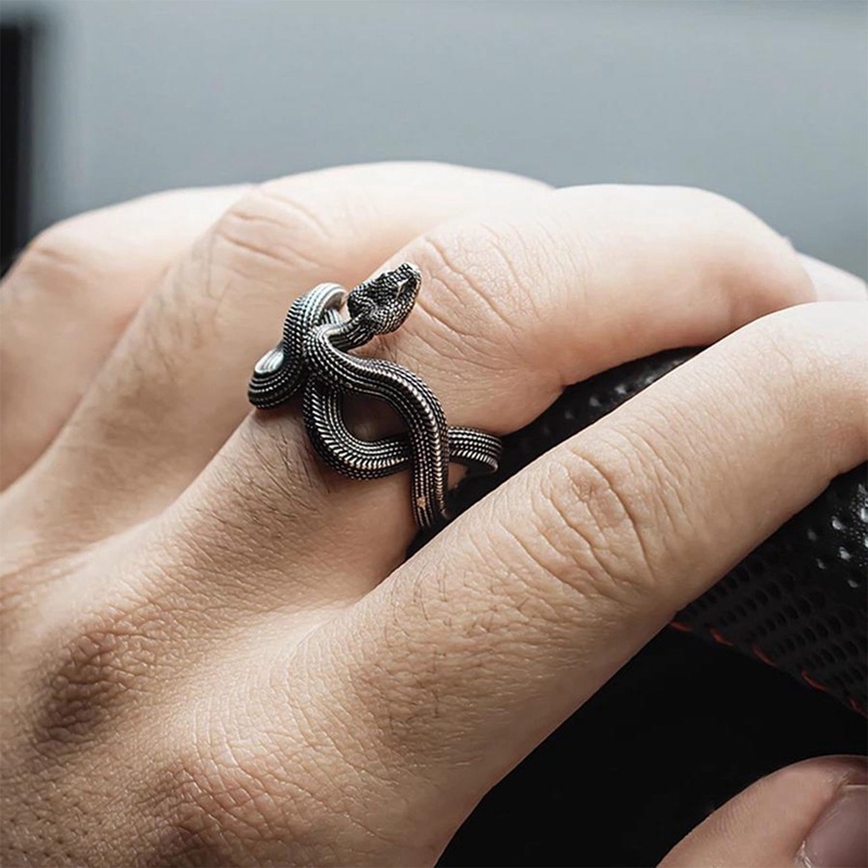 Vintage Viper Ring Adjustable Rattlesnake Ring Cincin Pria Dan Wanita Gaya Kepribadian Hewan Ular Cincin Gelap Punk Tiga Dimensi Snake Ring