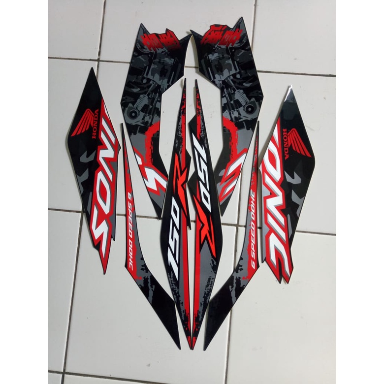 stiker striping motor honda sonic 150r 2019 hitam merah