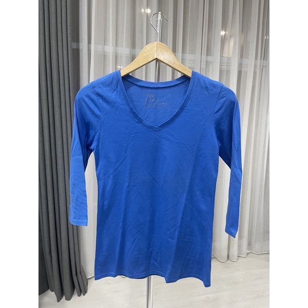 Kaos Raglan V Neck Giordano Biru preloved