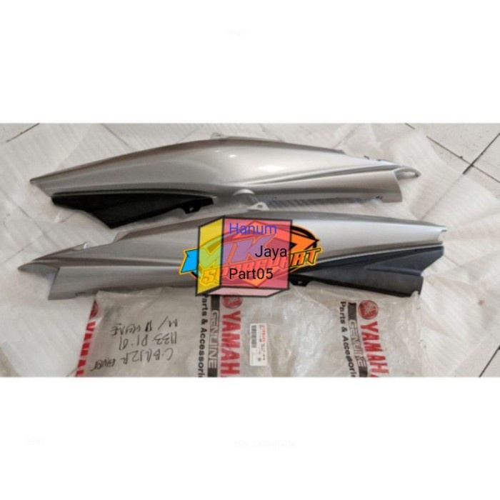 BODY BELAKANG VEGA ZR, VEGA RR SILVER SET KANAN-KIRI ORIGINAL YAMAHA