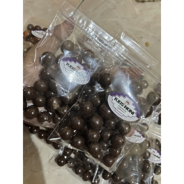 

Coklat Ball Salut Biskuit