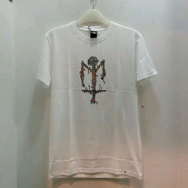 KAOS MATERNAL DISASTER ORIGINAL
