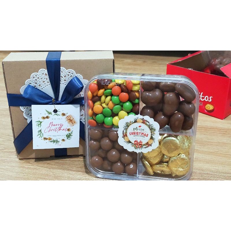 

Hampers Natal Hampers Lebaran Hampers imlek Parsel Coklat Parsel Natal