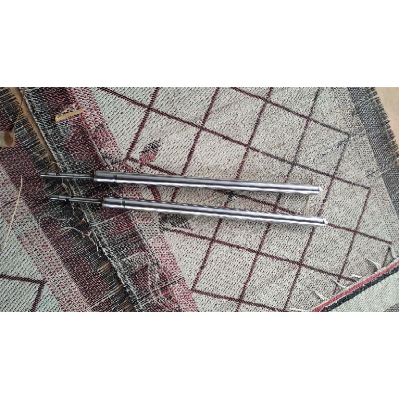 linggisan shock  depan as shock depan CBR 150r new CBR 150r