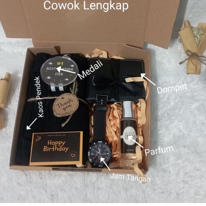 

TREND Hampers Gift Box Cowok Kado Ulang tahun Murah / Hampers Cowok Murah / Gift Box Cowok Kado Ulang tahun / Gift Box cowok / Hampers Wisuda / Hampers graduation / Kado cowok / Hampers Lebaran / Hampers Wedding ♔ 891