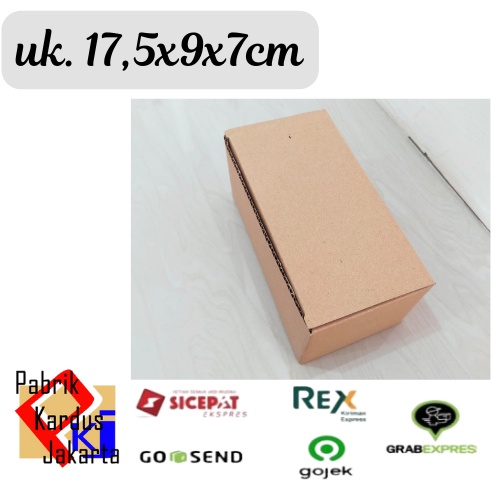 

Dus 17,5x9x7 cm / Kardus Kotak Karton Penyimpanan / Packaging Packing ( 10 PCS )