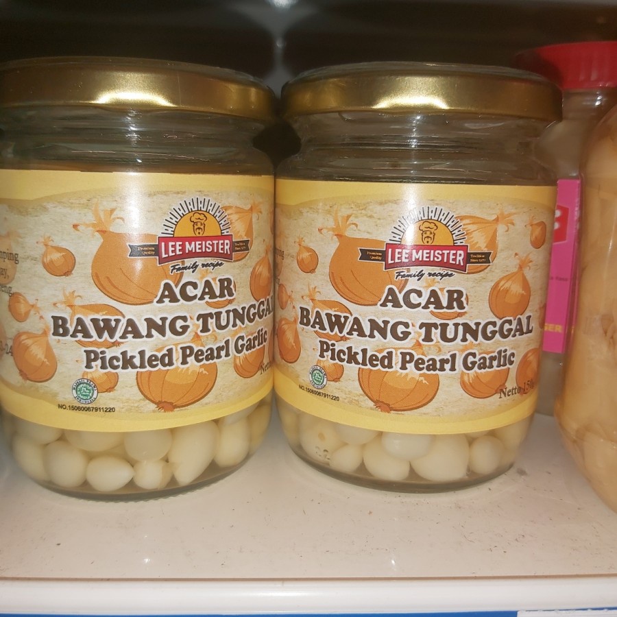 

acar bawang / pickled garlic - Lee meister bawang lanang tunggal 150gr