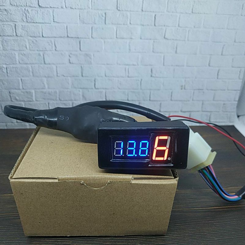 Indikator Gear + Voltmeter 4/5/6 speed Universal