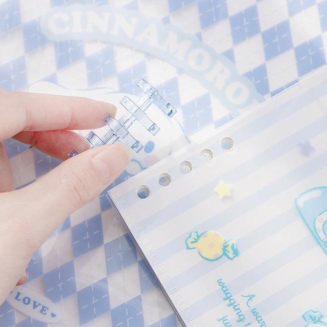 

Klik Beli Buku Binder Buku Tulis A5 B5 Cinamoroll - SN06,,,