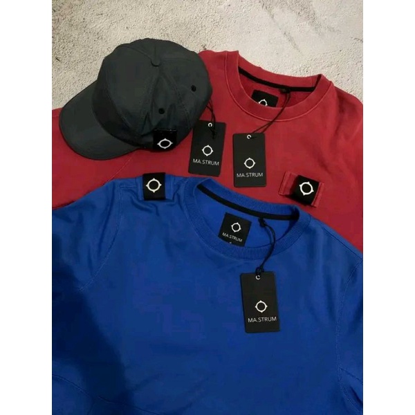 Crewneck ma.strum