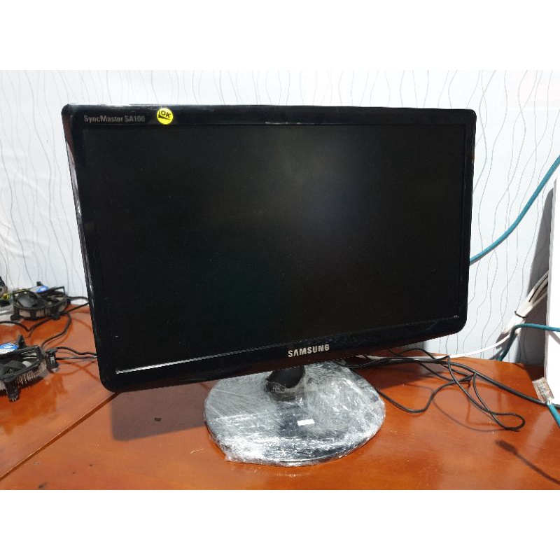 Monitor  19 inch Bekas samsung S19100N