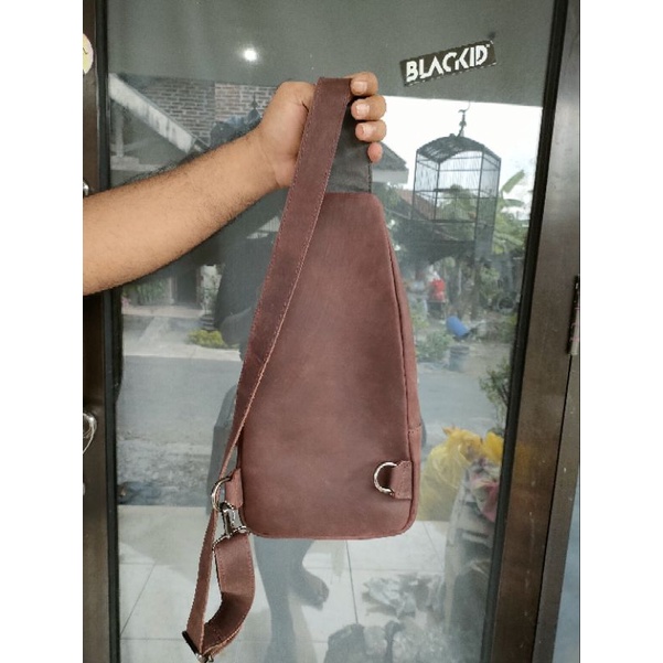 Tas Selempang Dada Classic universal