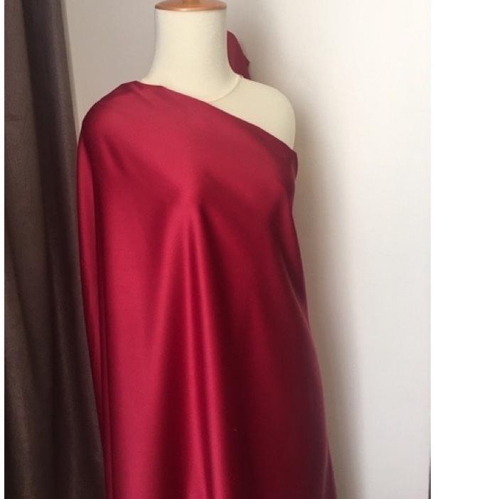 ⇢ SATIN VELVET BAHAN KEBAYA KAIN METERAN / FURINH BAJU PESTA / ROBERTO CAVALI ☟