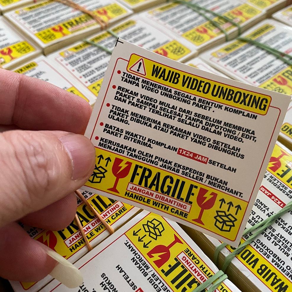 

⇔ sticker label fragile video unboxing pecah kemasan pengiriman 6x5cm ( isi 100 lembar ) ♛