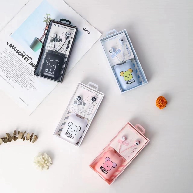 [ XY 75 ] Set Headset Earphone motif karakter BEARBRICK so IMUT CUTE &amp; LUCU / + Wadah penyimpananEarphone Motif