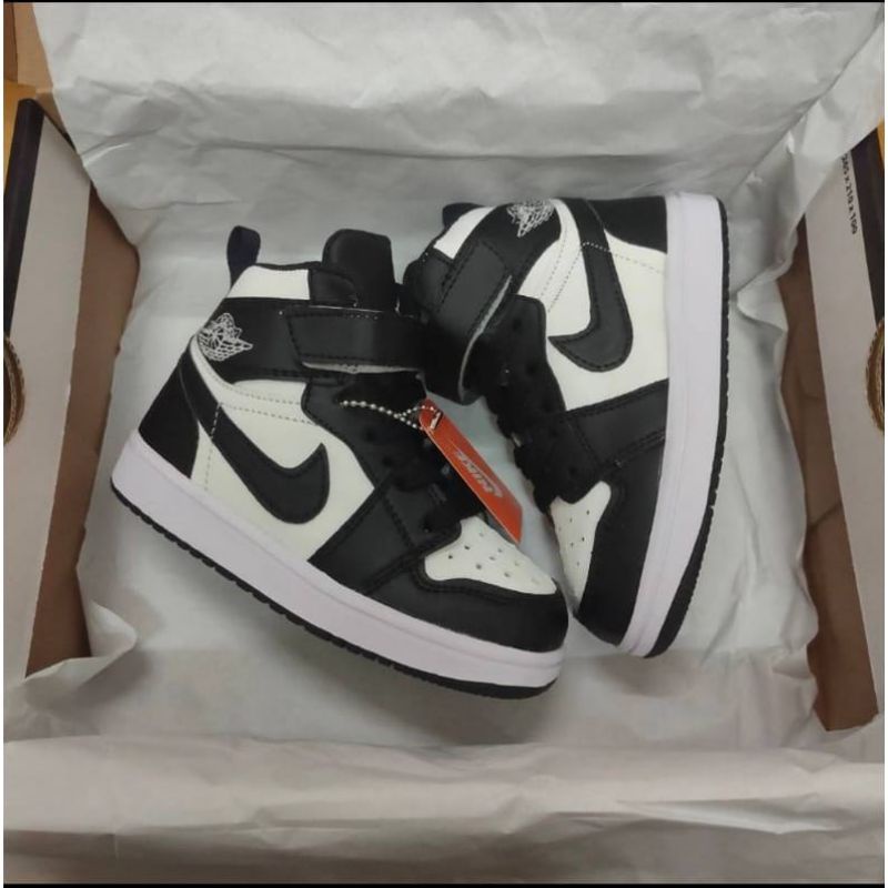 Sepatu anak sekolah SD/TK ukuran 27 28 29 30 31 32 33