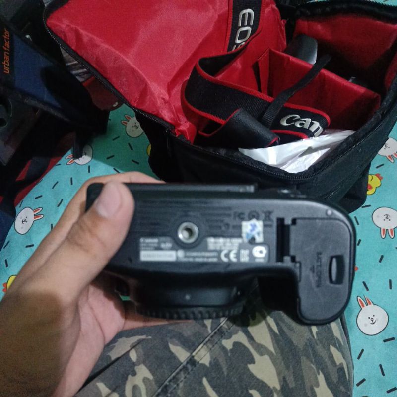 Canon 70D dan Lensa kit STM Second Bekas