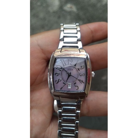 jam tangan titus cewek quartz second bekas original