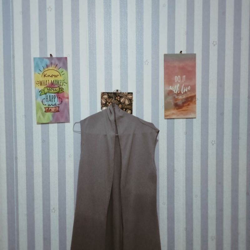 CARDIGAN TANPA LENGAN
