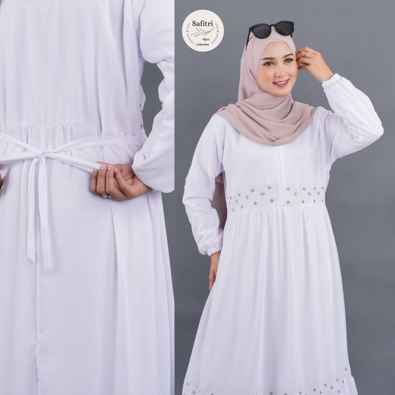 KHADIJA DRESS 1 Gamis bahan ceruty babydol putih bersih putih tulang broken white hitam Umroh/Manasik haji by Safitri Fashion