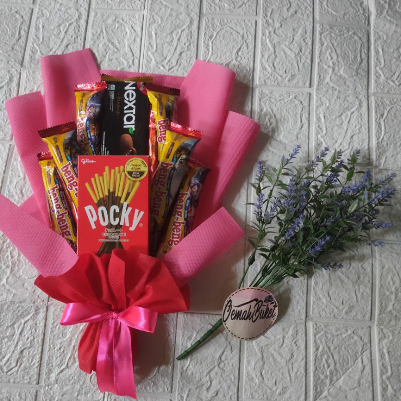 

buket snack/ buket poky- beng2/ hadiah ulang tahun