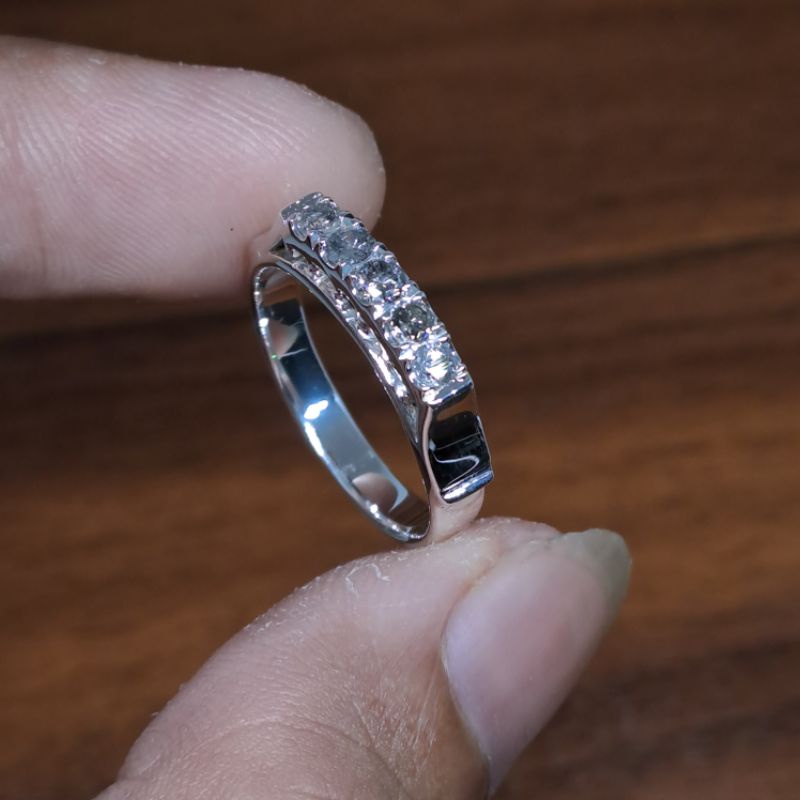 cincin berlian wanita | cincin perak wanita asli | cincin listring berlian