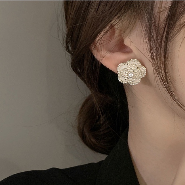 Mutiara Camellia Stud Earrings Wanita Anting Hitam Fashion925 Perak925Musim Gugur Dingin Earrings