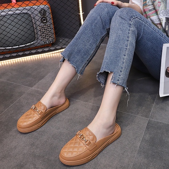 Sepatu Sandal Slop Flat Wanita Model Slip On Fashion Style Kasual Nyaman Lentur Empuk PVC Satu7an SPT-39