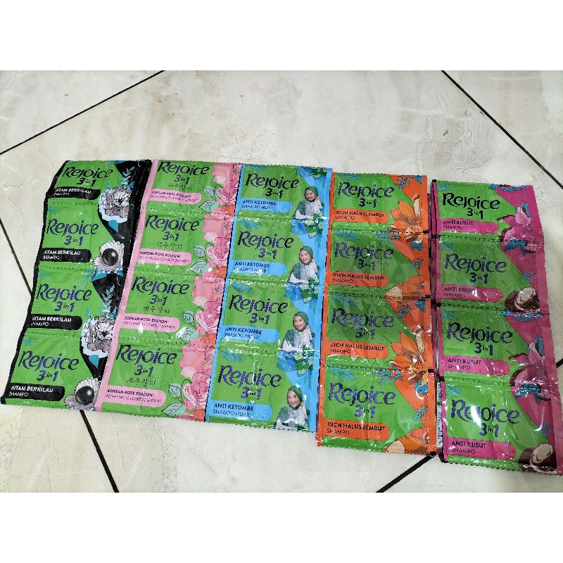 REJOICE SHAMPO SACHET 1 RENTENG ISI 12 SACHET