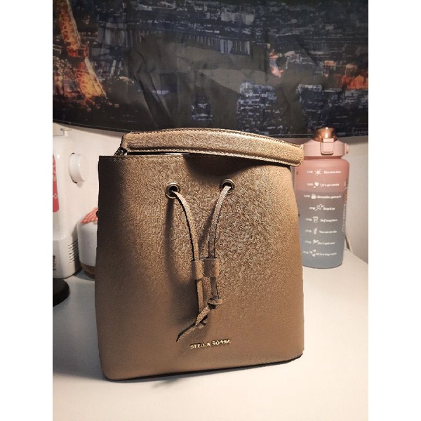 Preloved stella rossa