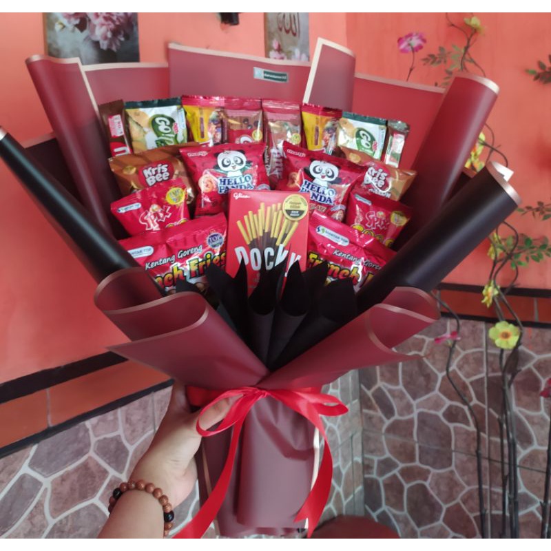 

Lezatoz_Genz Buket Boneka Wisuda Bucket Jajan Sempro Ulang Tahun