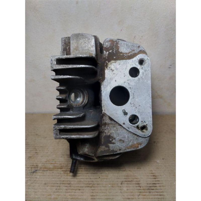 BElOK KELEP  SELINDER KOP  BUSI KOSONG BAHAN HoNDA ASTREA GERAND BeKAS COPOTAN MOToR ORJINAL