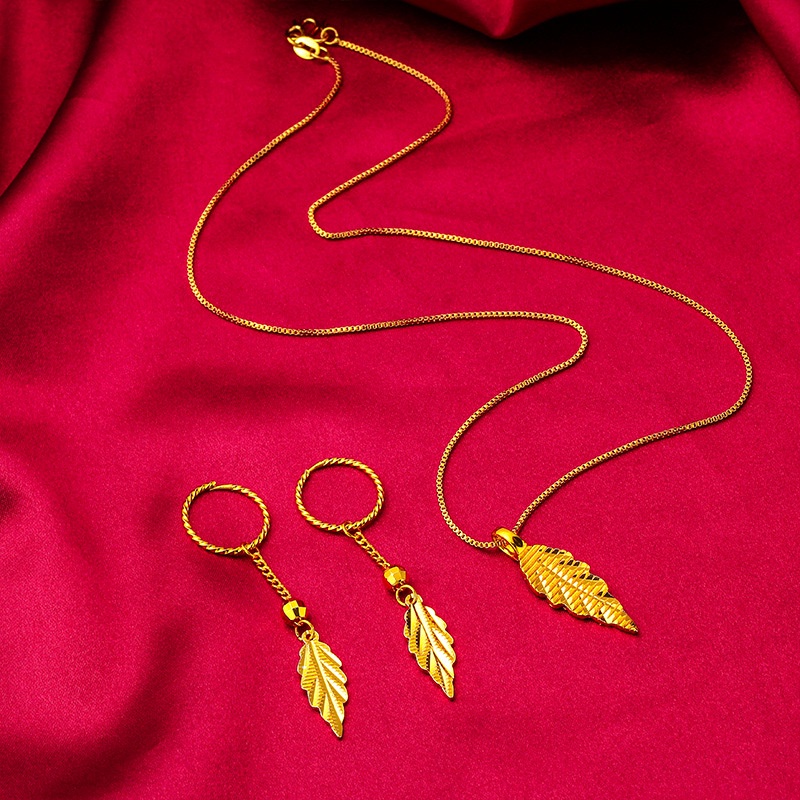 Goldkingdom Perhiasan Fashion Emas Asli Kadar 375Bangkok Aksesoris Ready Stock Daun Rumbai Anting Liontin Sederhana Dan Murah Hati Wanita