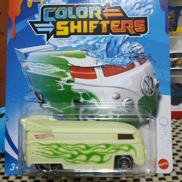 HOT WHEELS DRAG BUS COLOR SHIFTER
