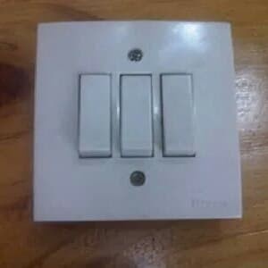 Saklar Broco 3 Tombol, Saklar Inbow Broco 3 Swith