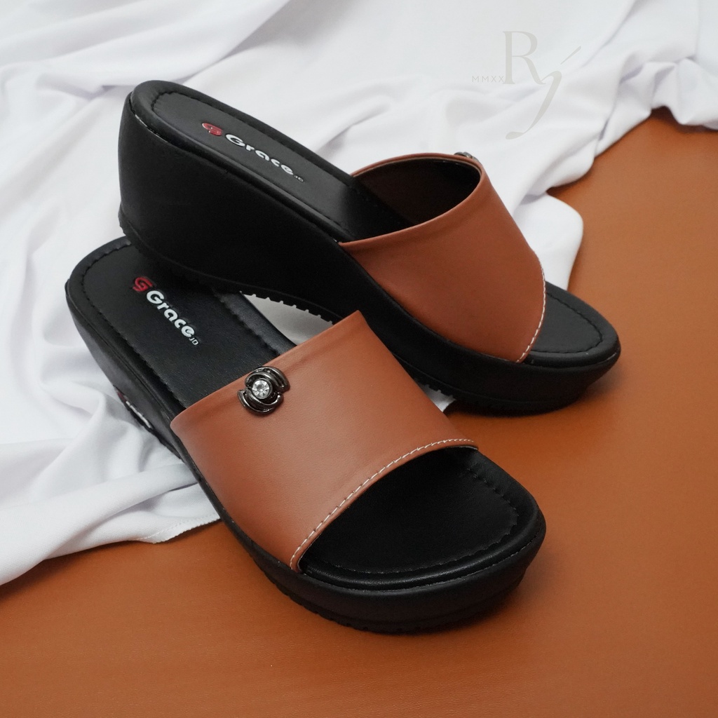 GRACE [CAMILA] Sandal Selop Wedges Wanita Sendal Calbi Hak Wanita Slip On