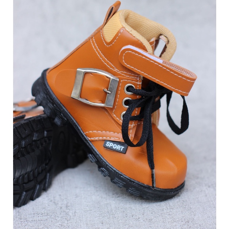 Sepatu anak laki laki sepatu anak boots unisex modis kekinian sepatu anak casual 1-3 thn