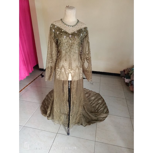 pesanan kebaya plus jubah