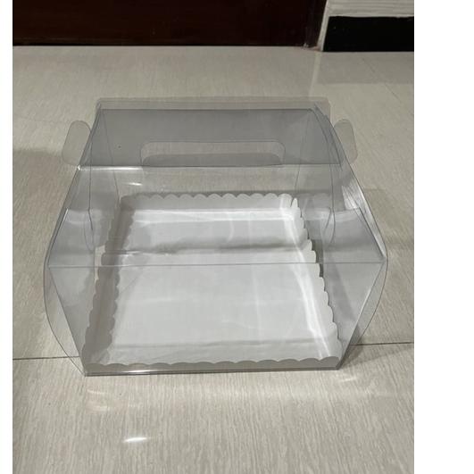 

6.6 BRANDS FESTIVAL Gable Box 22 x 22 x 14 cm (min order 2 pcs)