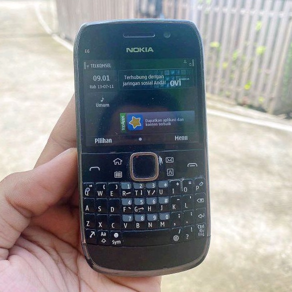 NOKIA E6 HP JADUL SECOND ORIGINAL KAMERA KLASIK MUSIK KAMERA NOSTALGIA