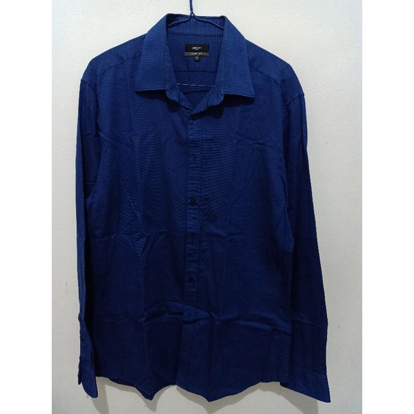 Preloved Kemeja Atasan Pria Merk Mango G2000