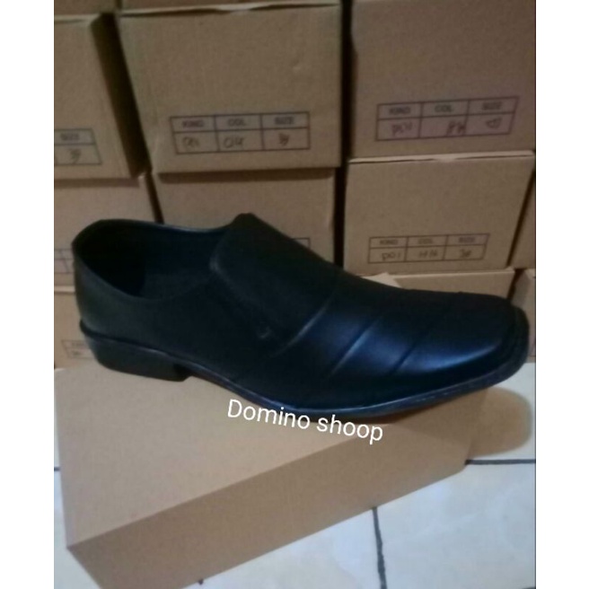 sepatu pantopel pria tali pormal bahan kulit sentetis