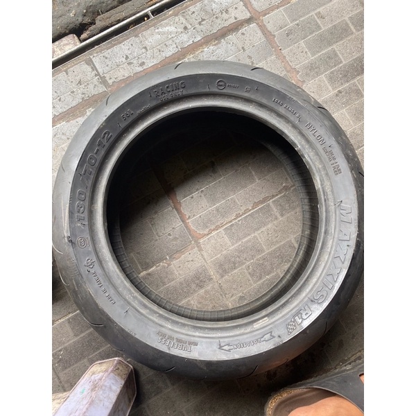 BAN MAXXIS R1 UK 130/70/12