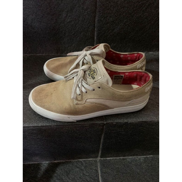 Sepatu Lakai x Independent second Size 41
