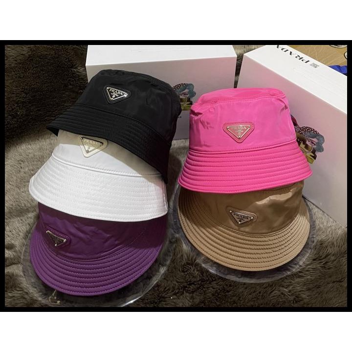 Bucket Hat Prada Nylon 001