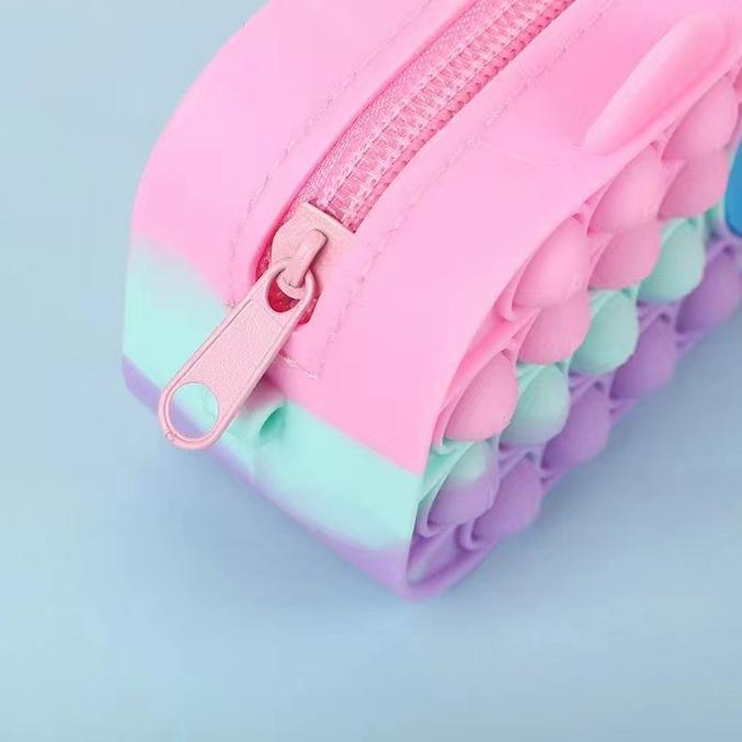 

Beli Segera ZBH Kotak Pensil Pop It Rainbow Tempat Pensil Popit Karakter Macaroon Tempat Penyimpanan Alat Tulis Anak Warna Warni''