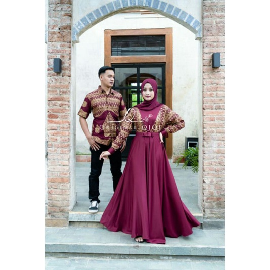 set couple gamis syari modern gamis brukat dan kemeja batik prada original by batik pekalongan gamis